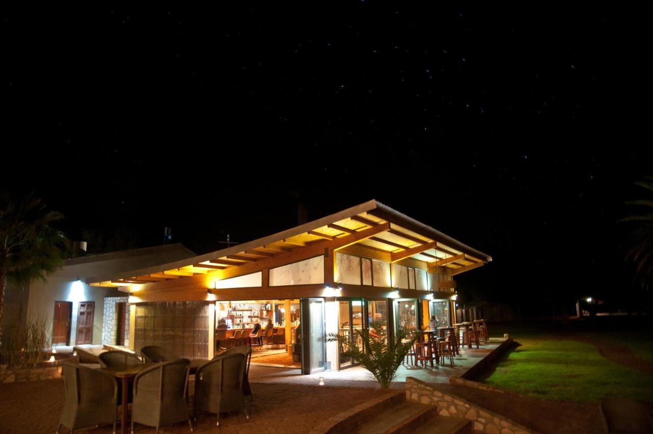 冈瓦纳卡拉哈里安布山林小屋 Hardap 外观 照片